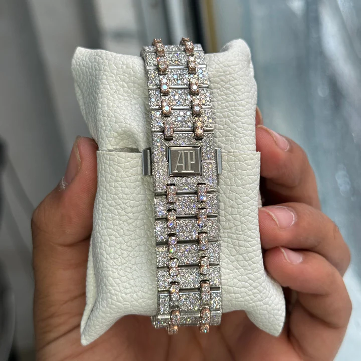 Moissanite_AP_Audemars_Piguet_RoyalOak_Dual_Tone_Diamond_Watch_Back