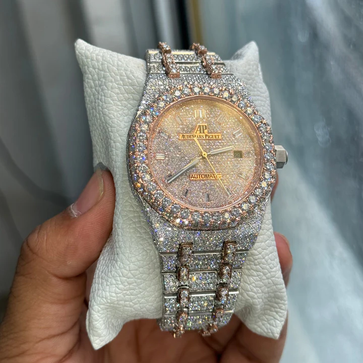 Moissanite_AP_Audemars_Piguet_RoyalOak_Dual_Tone_Diamond_Watch_Front