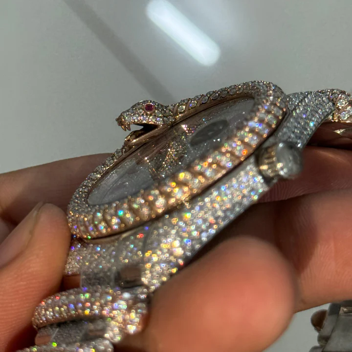 Moissanite_Rolex_Date-Just_Snake_Diamond_Watch_Close_look